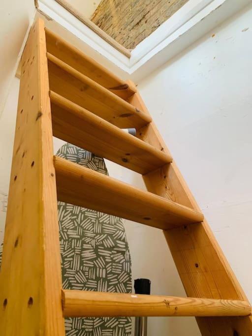 Funky 2 Bedroom Apartment In Town Centre Гастінгс Екстер'єр фото
